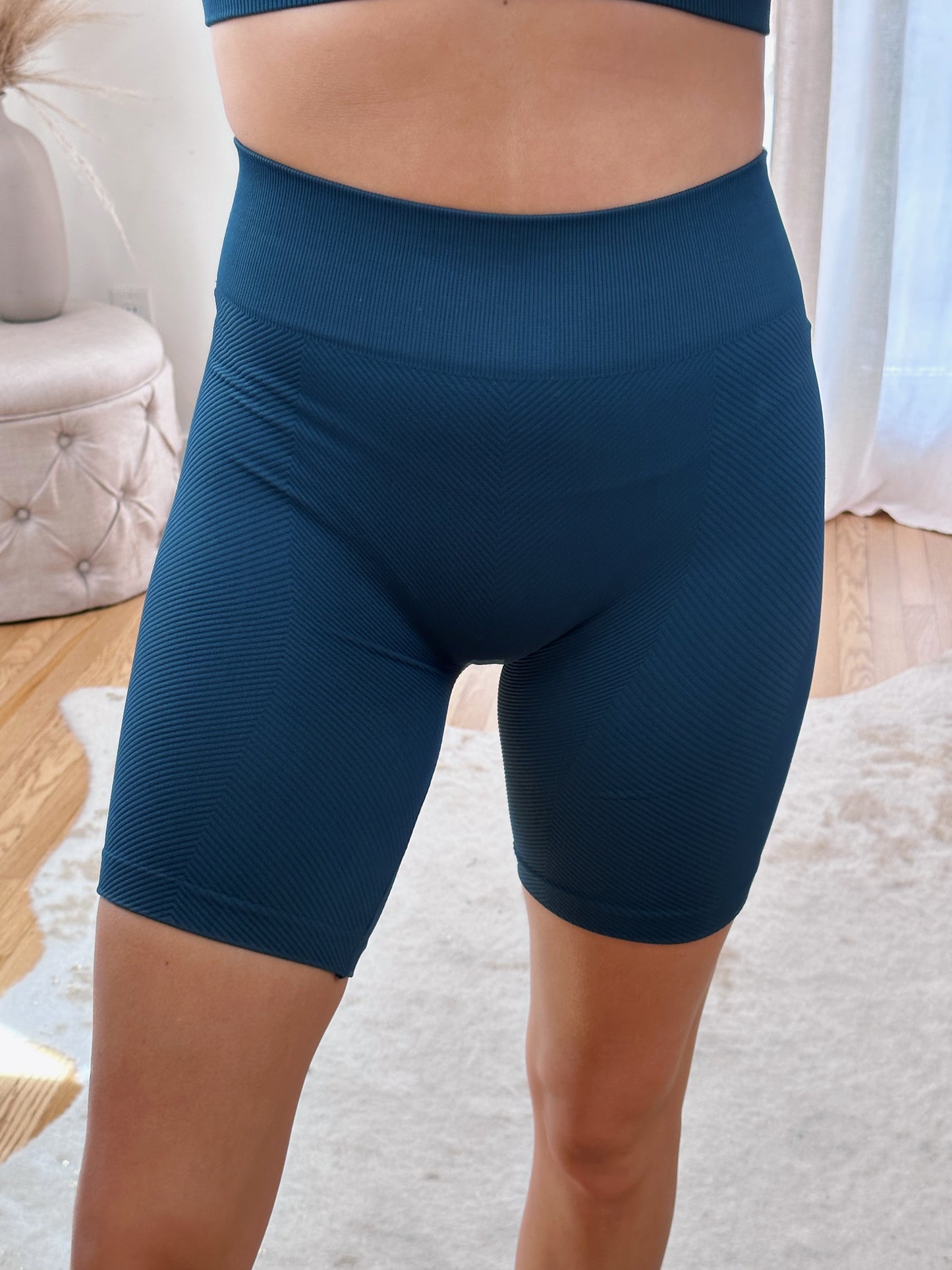 Essential Biker Shorts