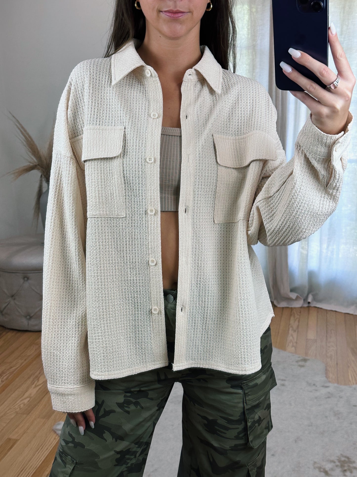 Vanilla Latte Button Up