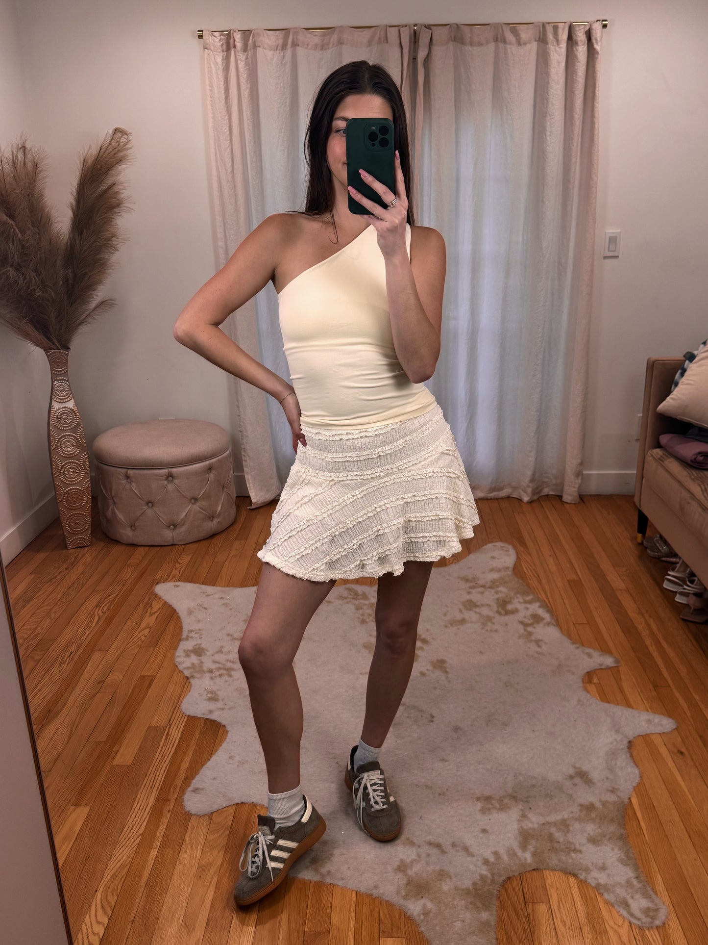 Smooth Shoulder Tank