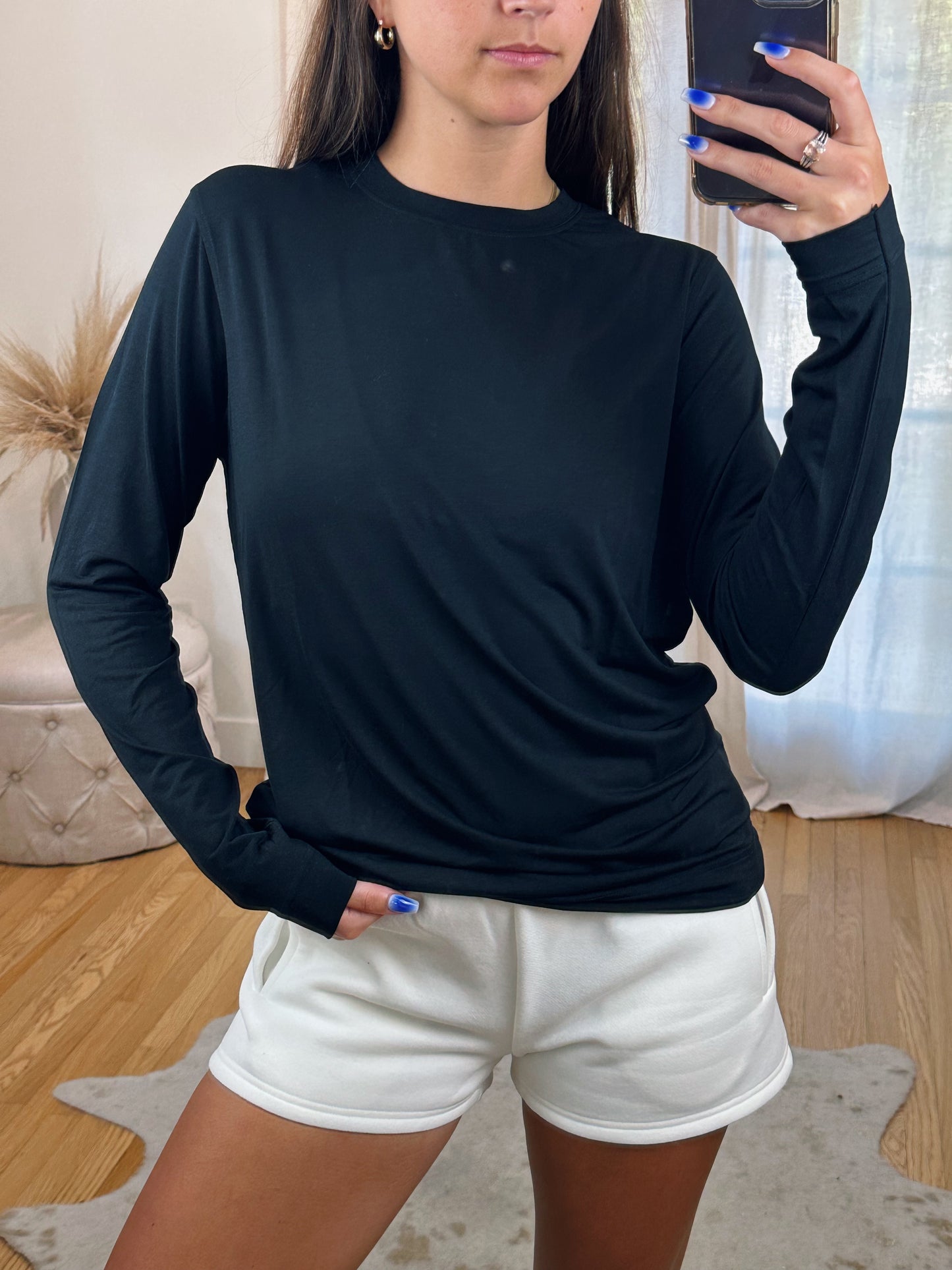 Sleek Peep Long Sleeve