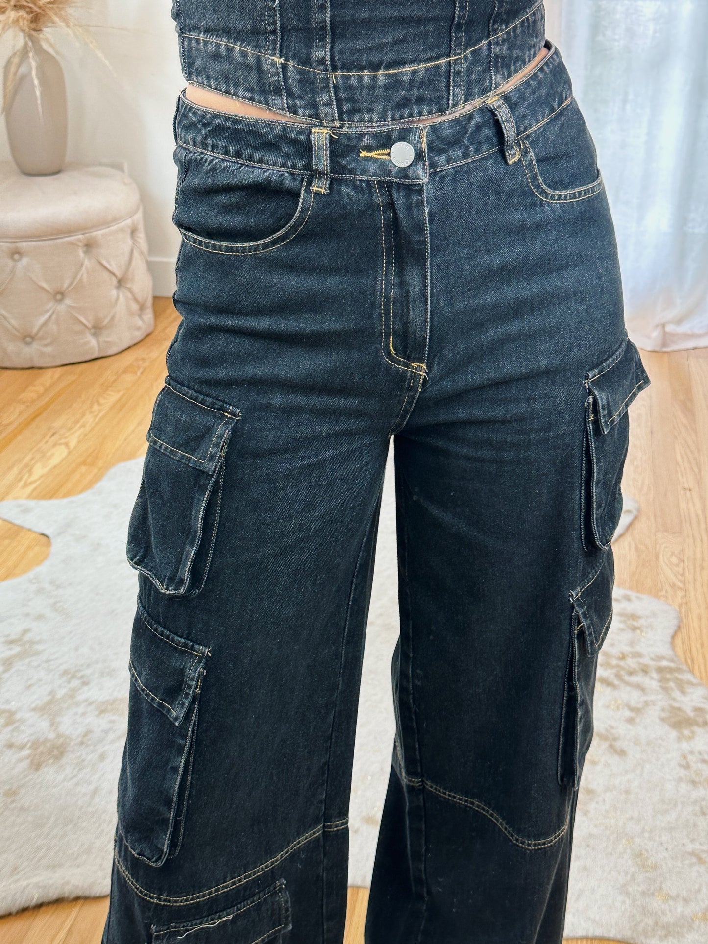 Outta Pocket Jeans