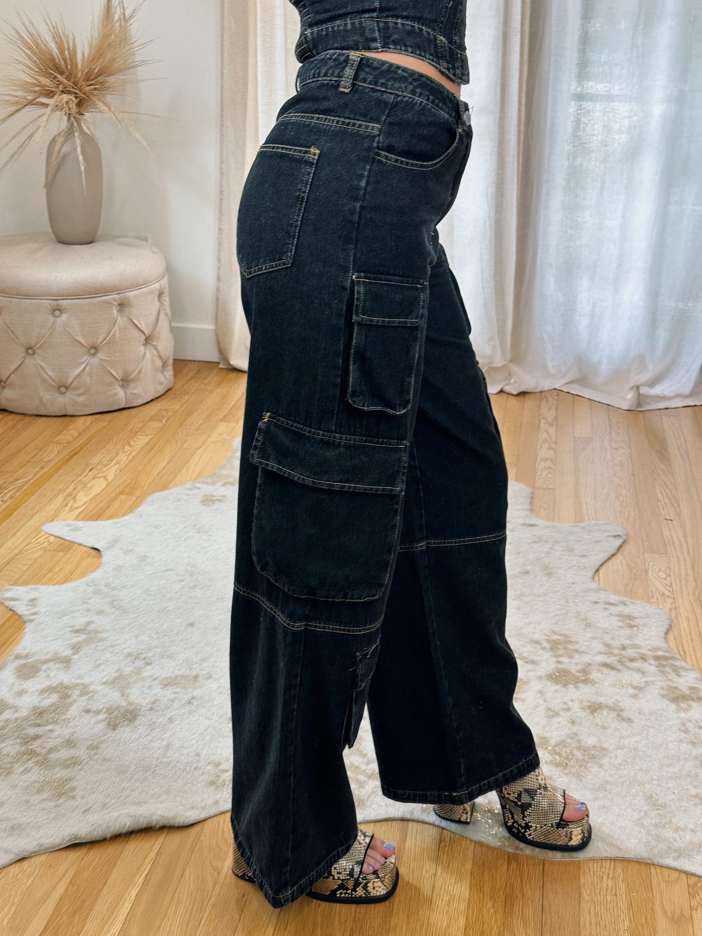 Outta Pocket Jeans