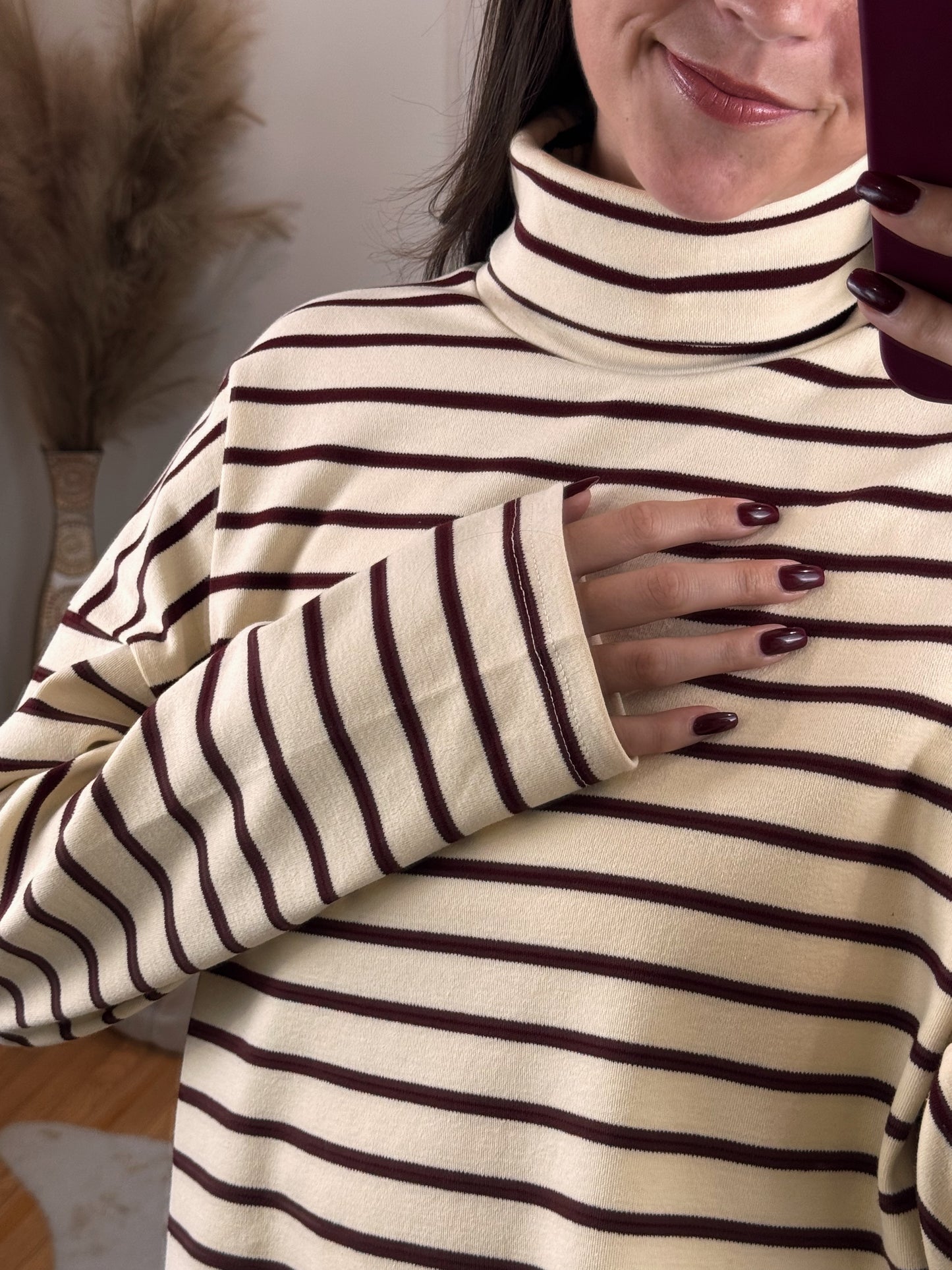 Maple & Cream Turtleneck