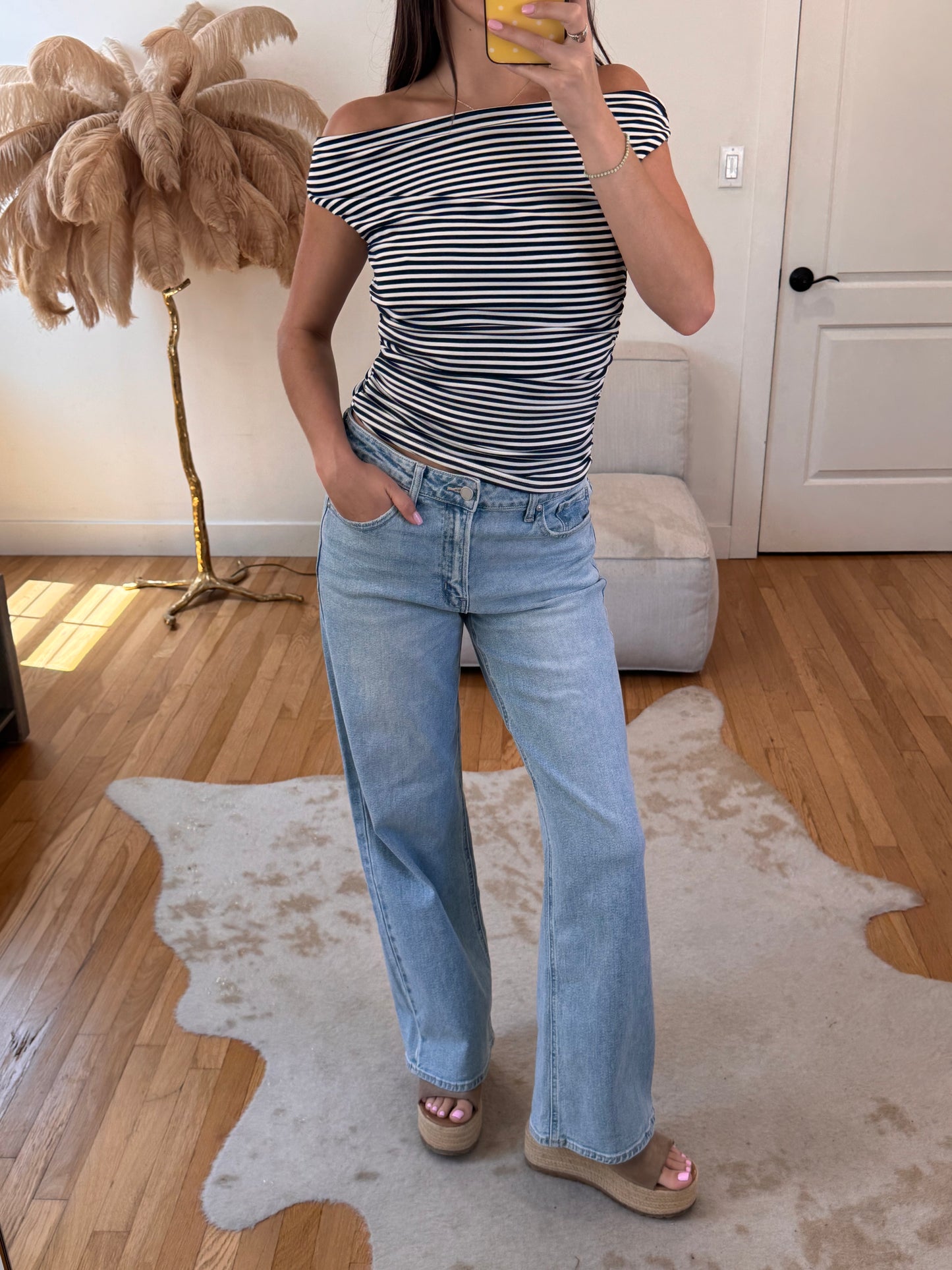 Yacht Club Top