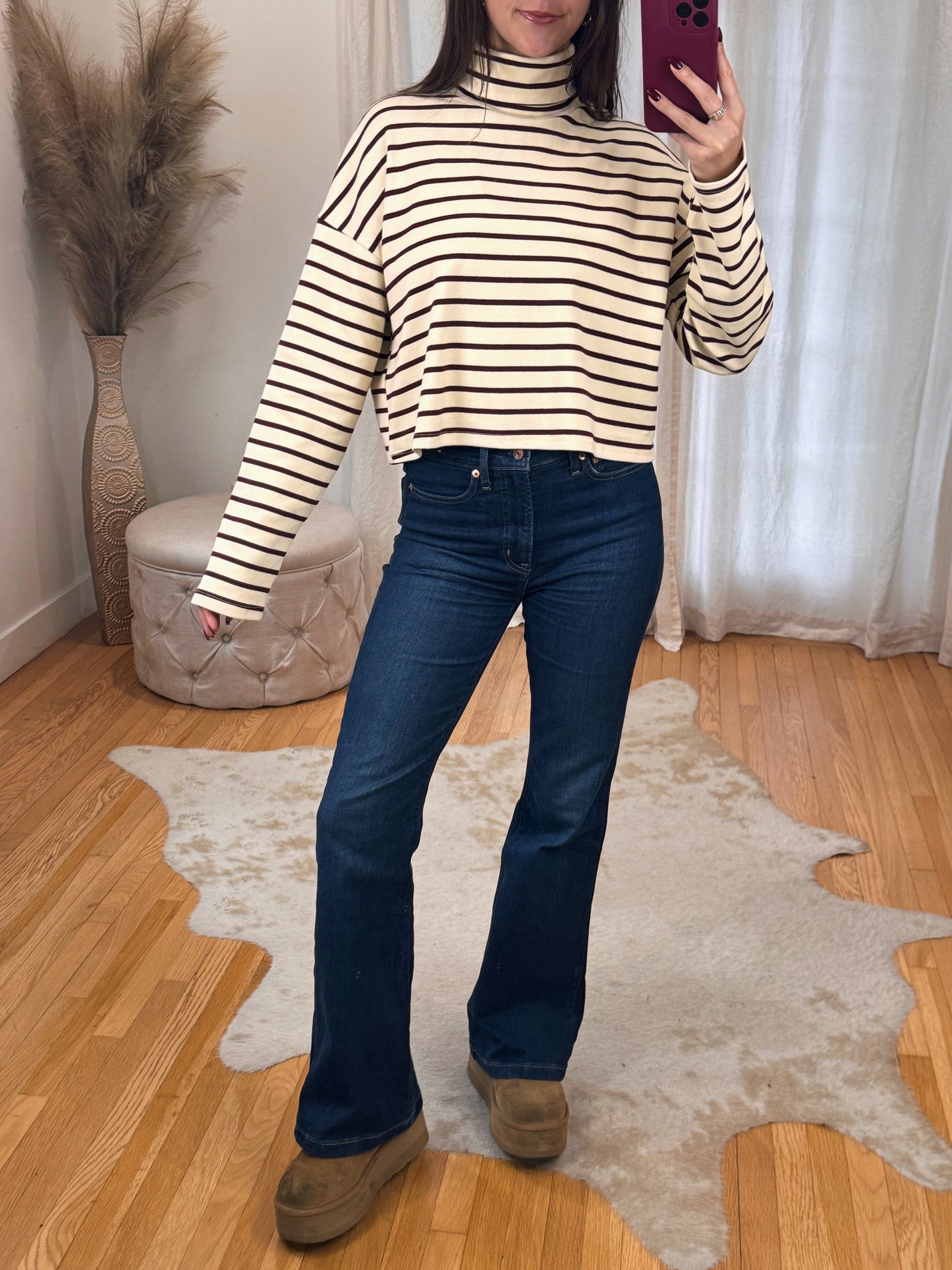 Maple & Cream Turtleneck