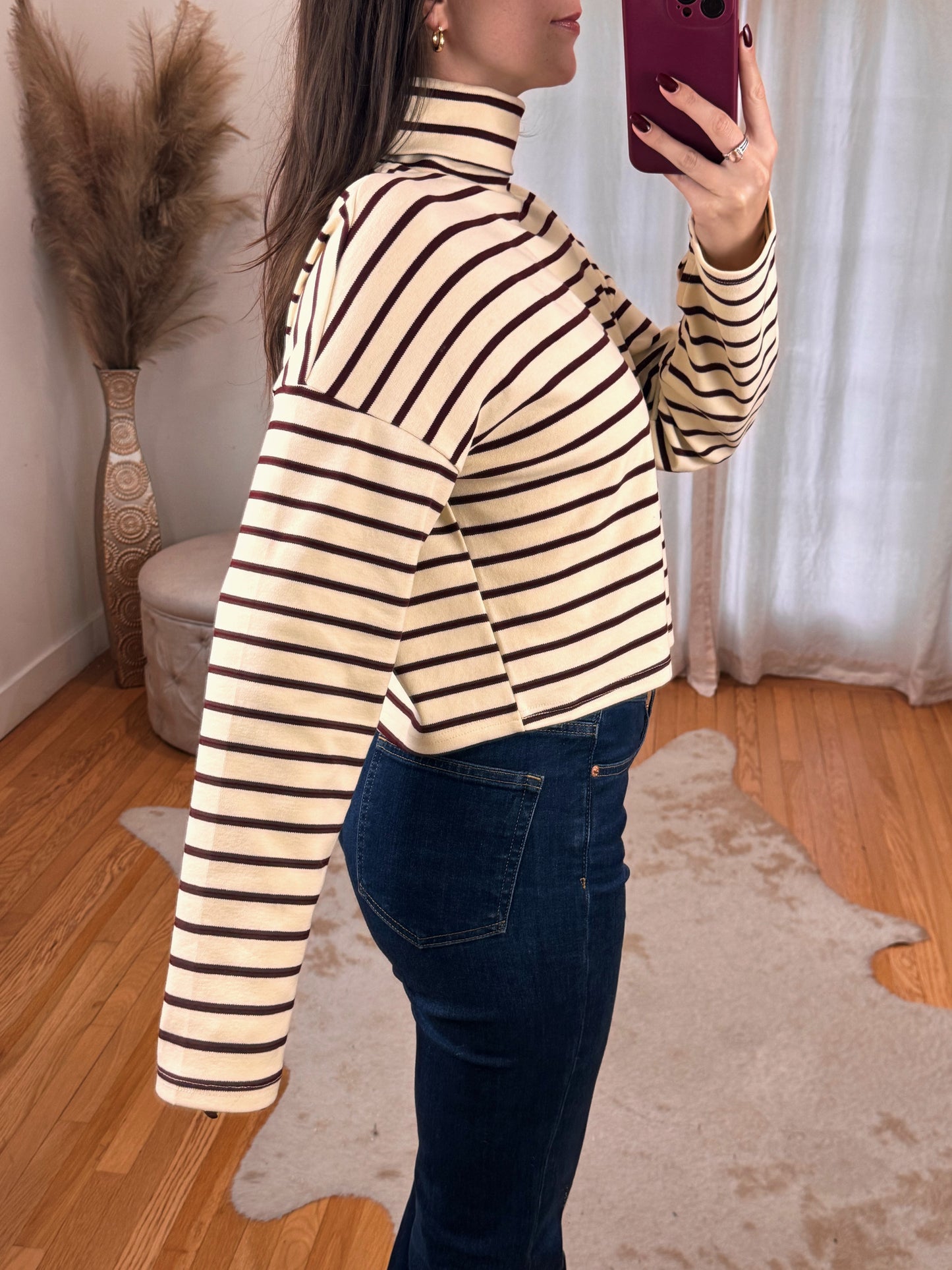 Maple & Cream Turtleneck