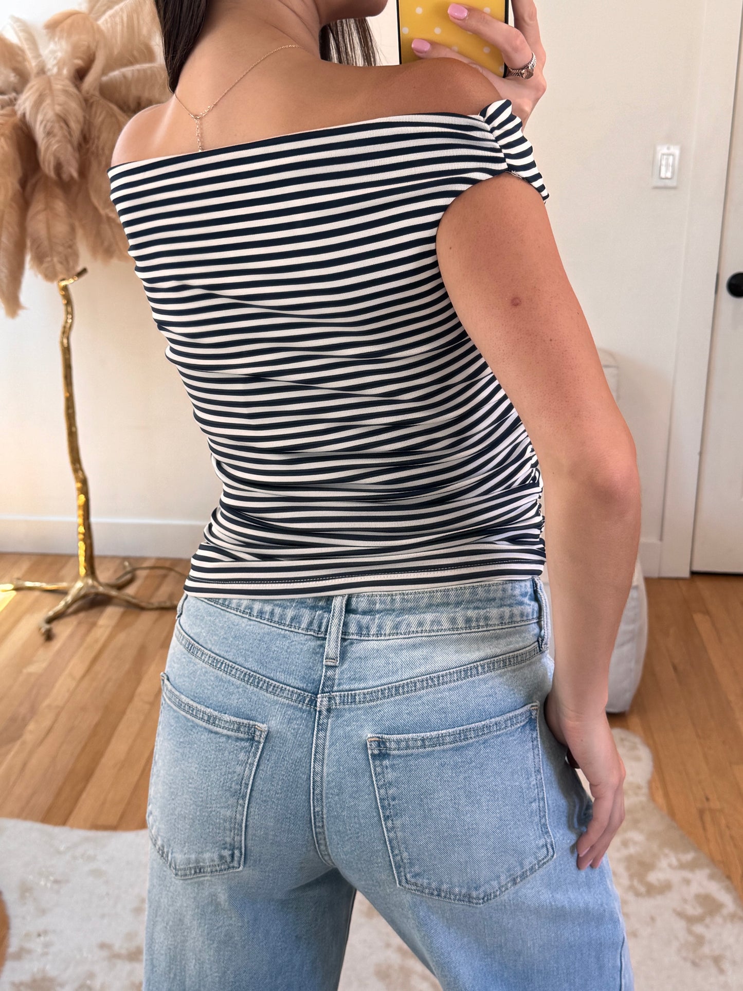 Yacht Club Top