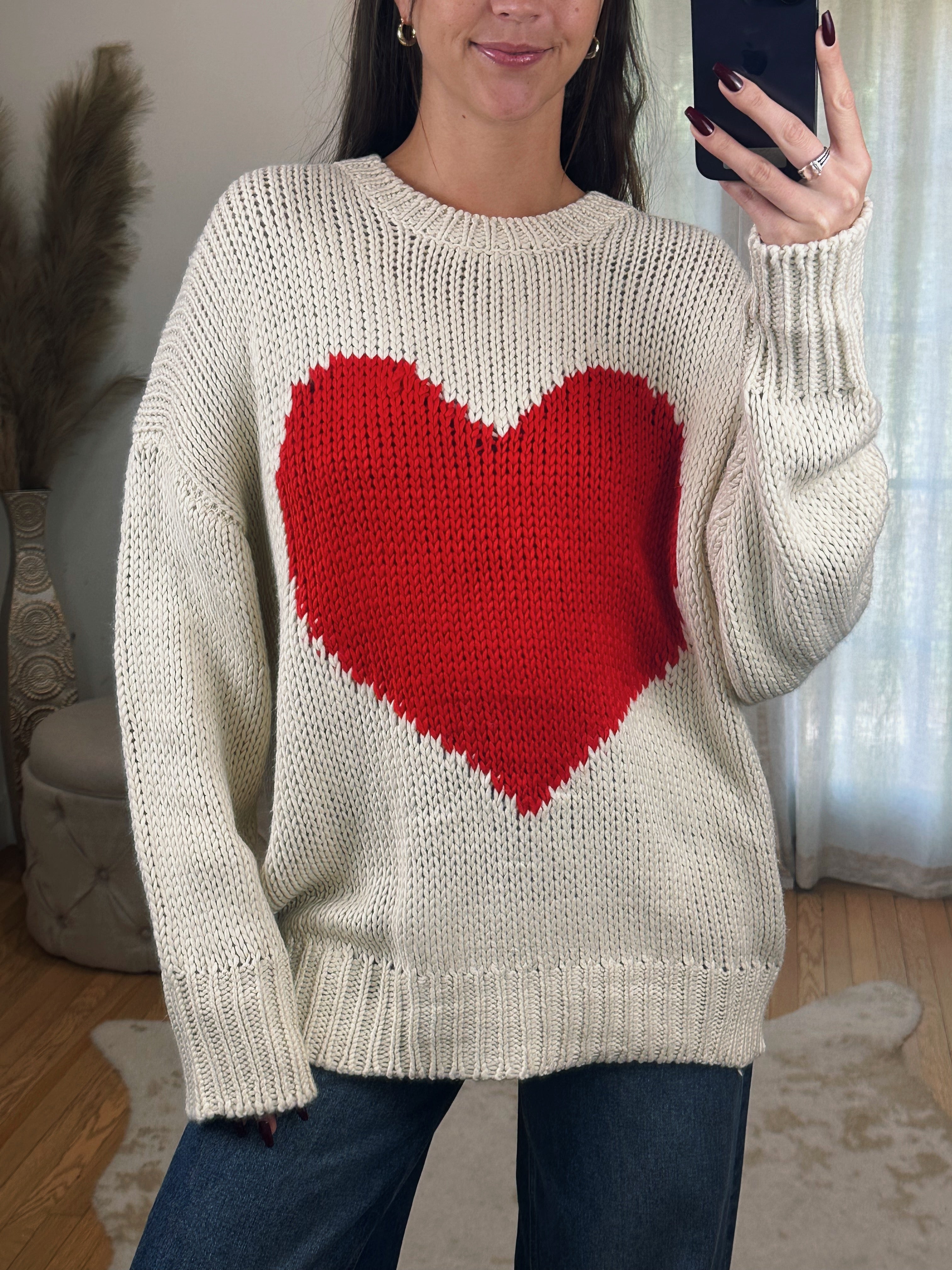 Le Lis Big Heart Sweater Xs