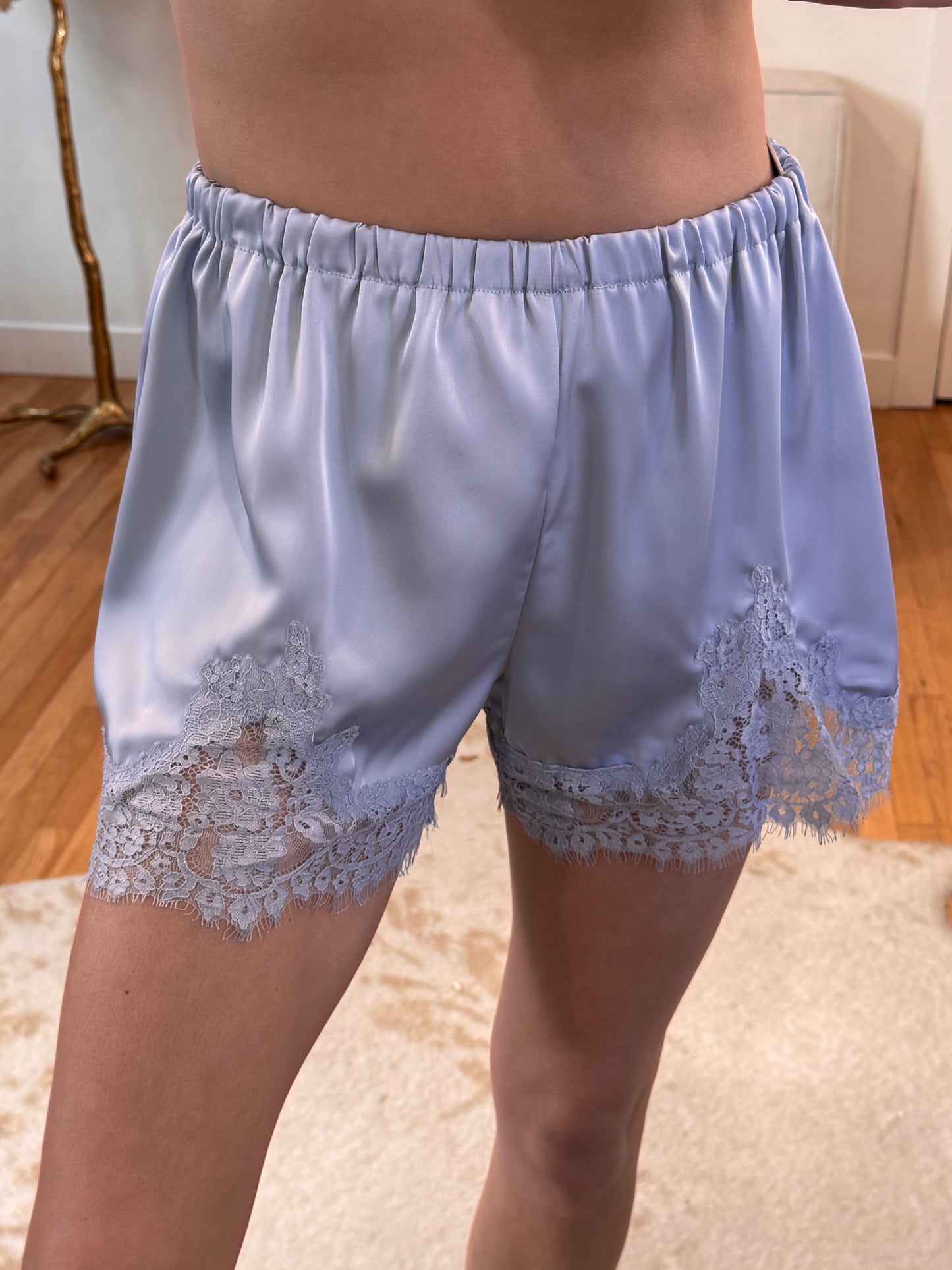 Amora Lace Shorts