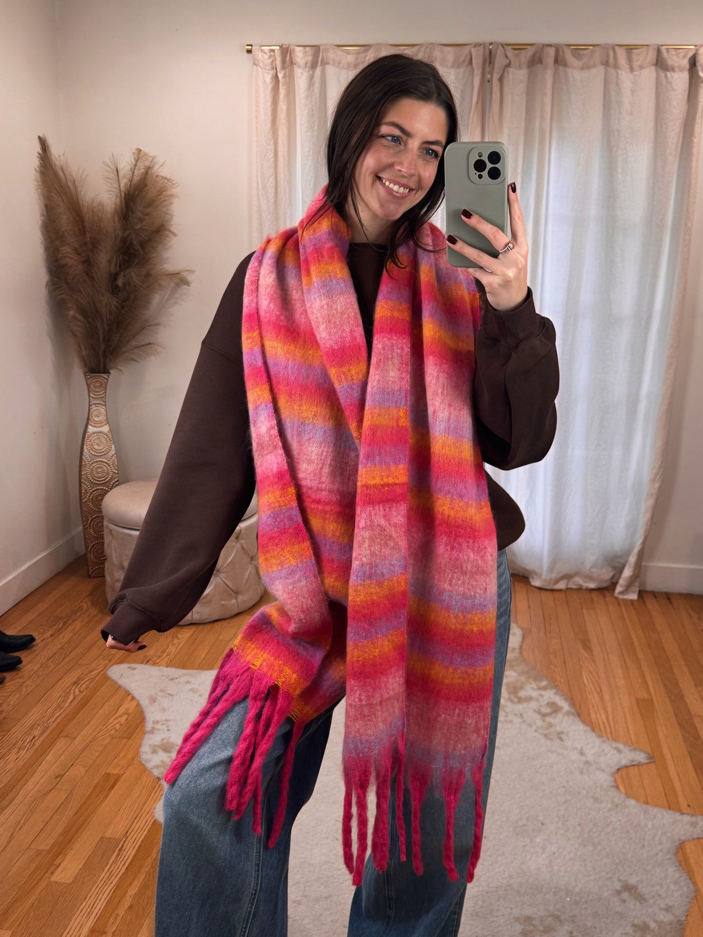Vyvacious Scarf