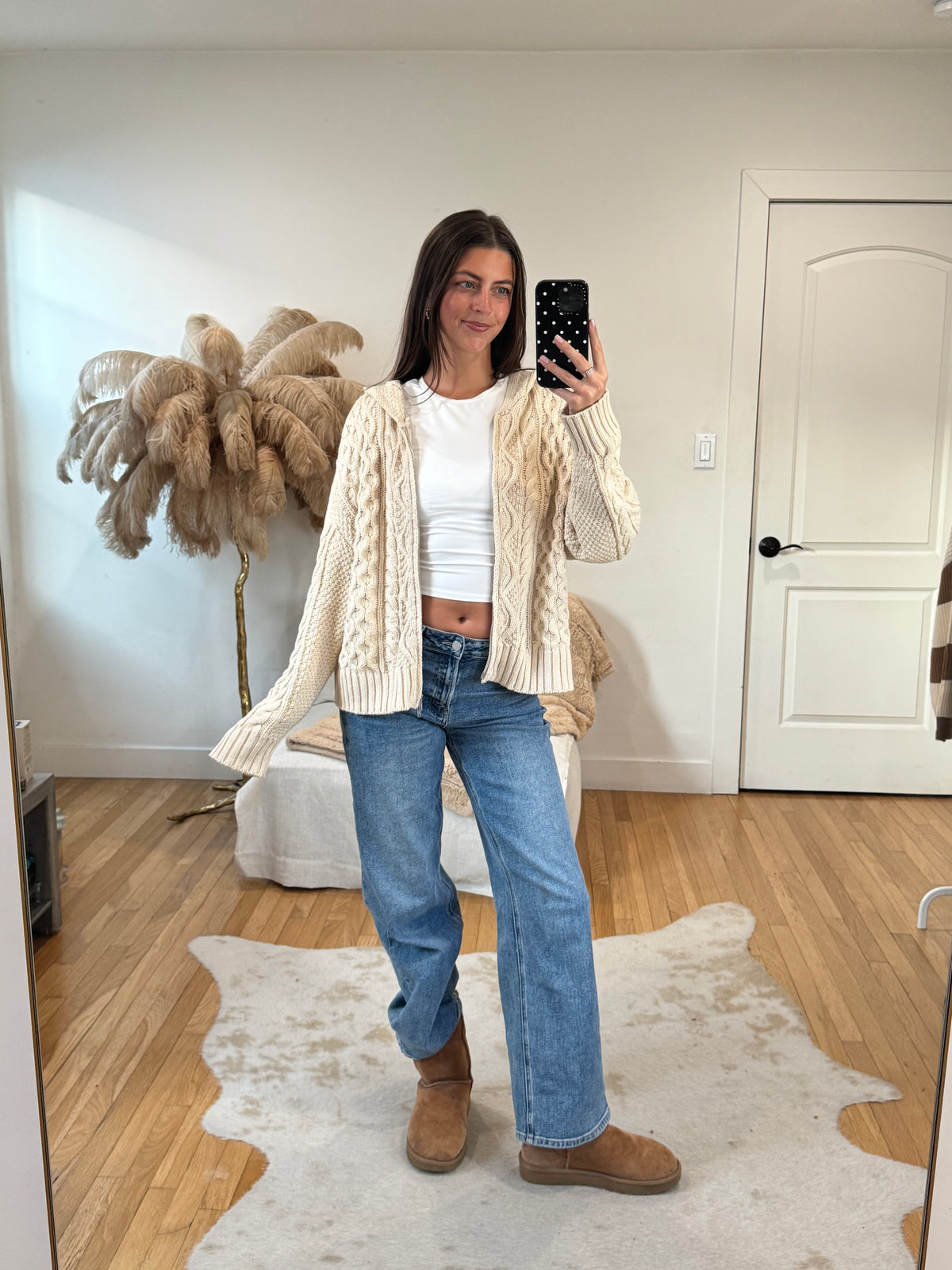 The Sunday Zip Up