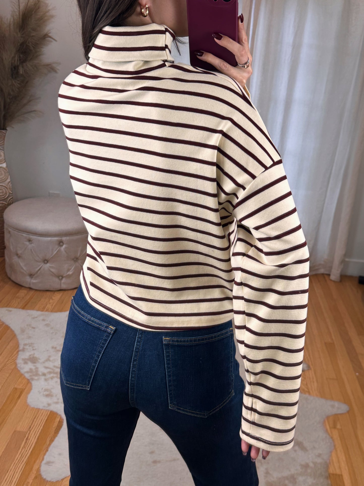Maple & Cream Turtleneck