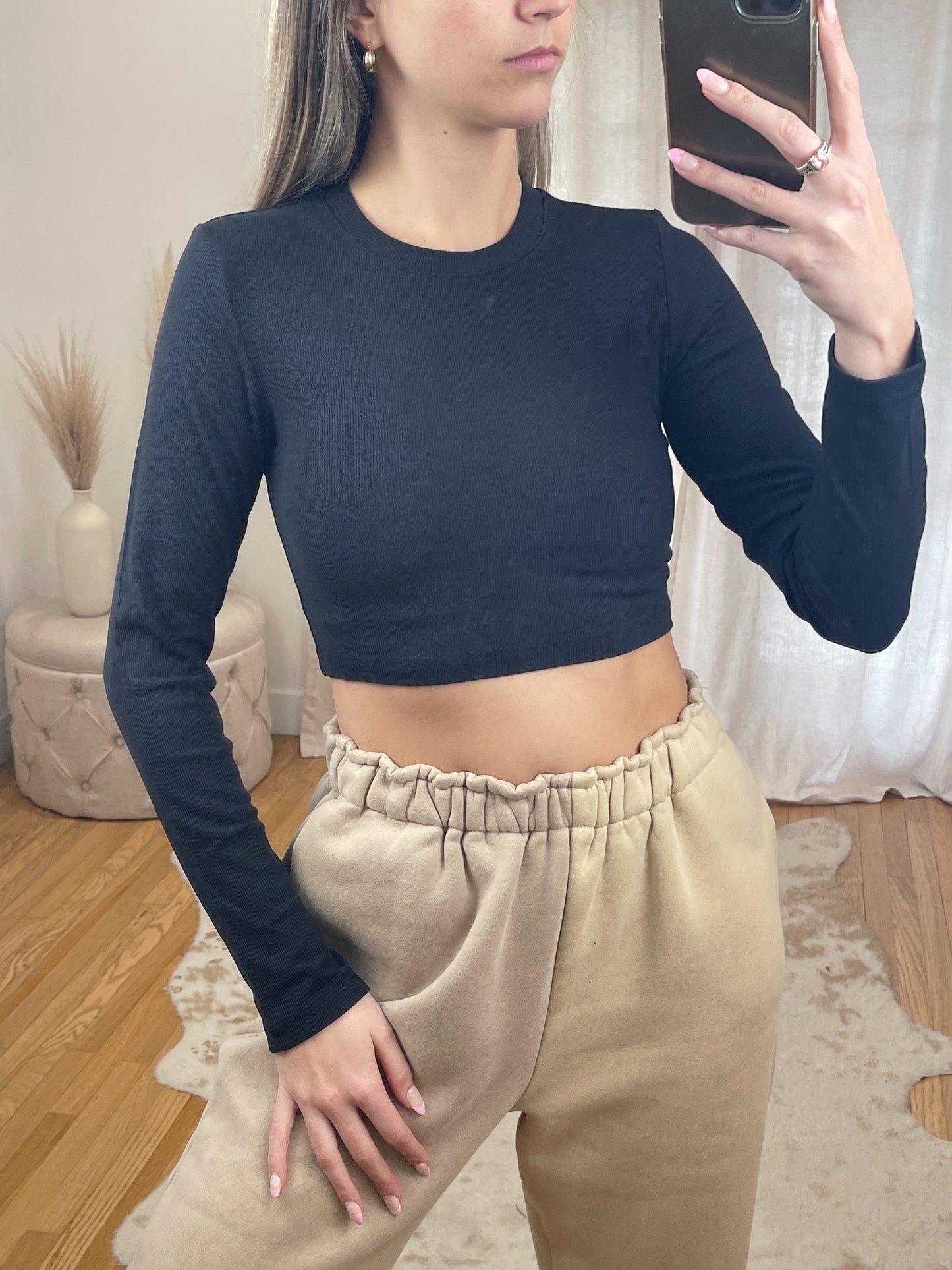 Staple Cropped Long Sleeve